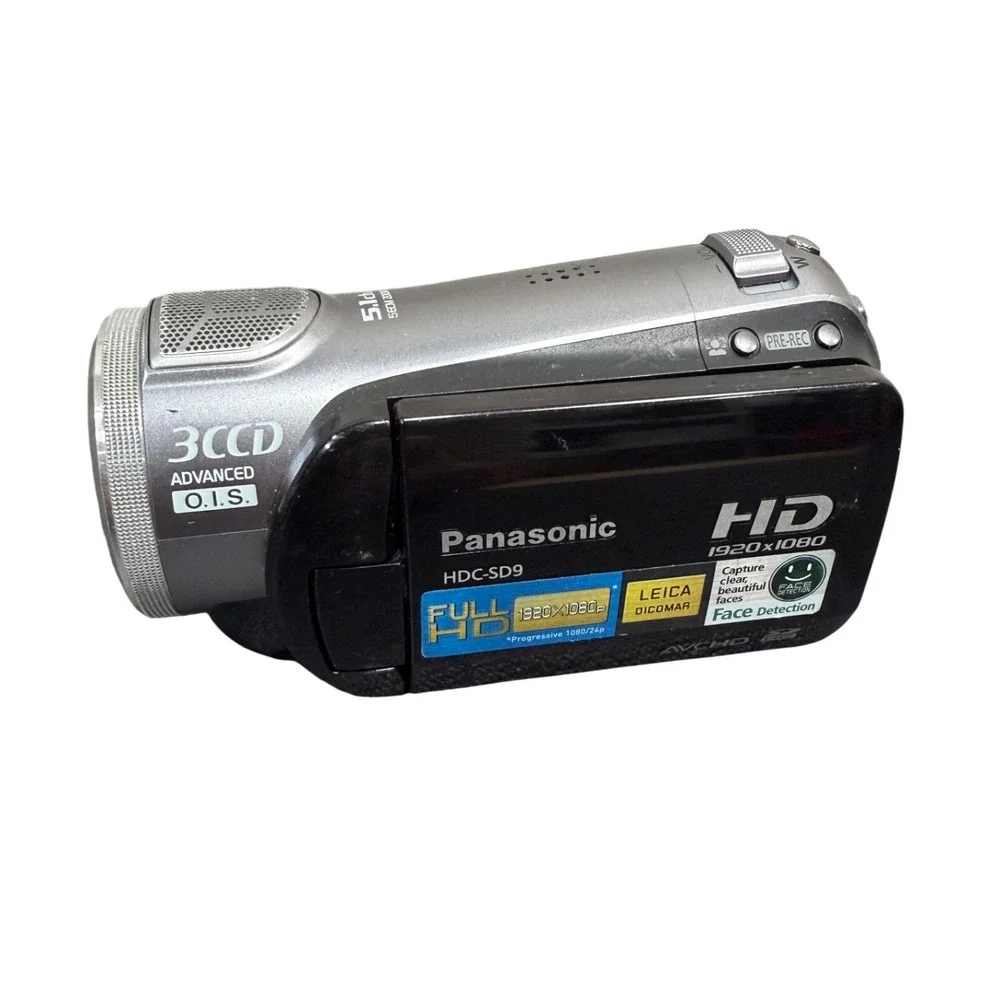 Panasonic HDC-SD9 3CCD HD Camcorder Leica Lens UNTESTED AS-IS Parts Repair